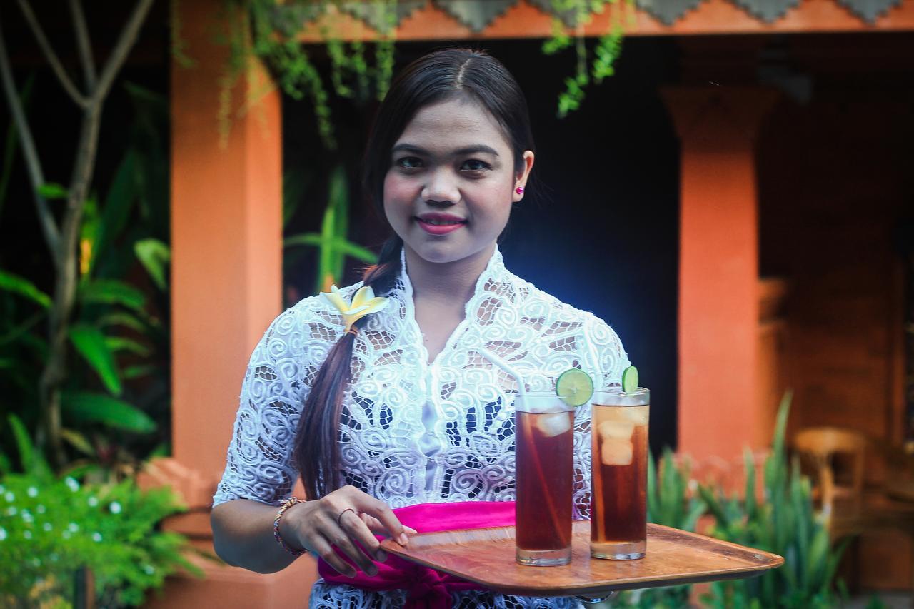 Hotel Lumbung Sari Legian  Exterior photo