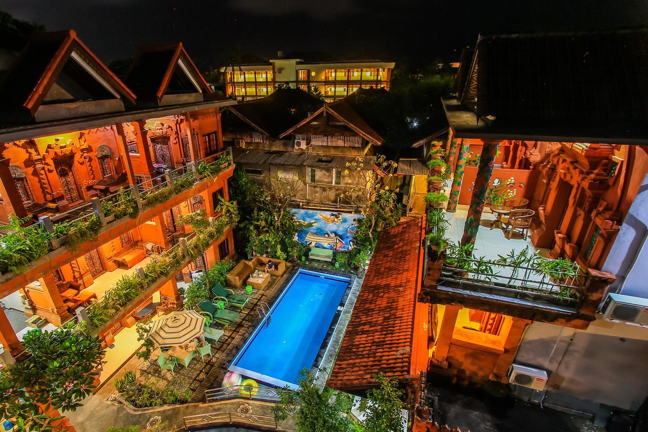 Hotel Lumbung Sari Legian  Exterior photo