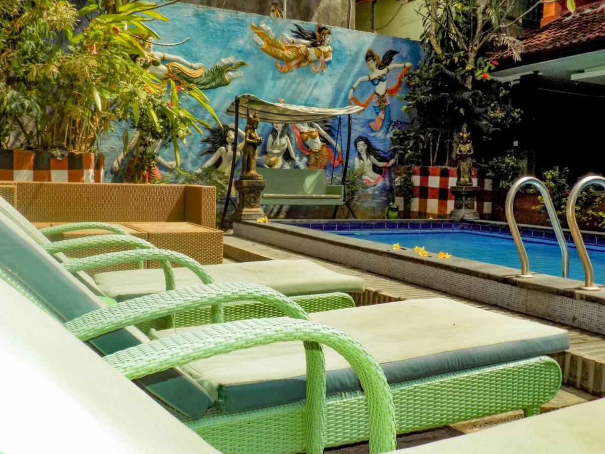 Hotel Lumbung Sari Legian  Exterior photo